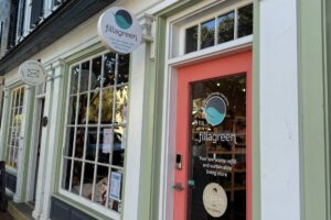 Storefront of Filagreen on Caroline Street in Fredericksburg, VA