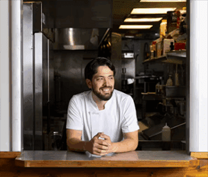 Daniel Perron Headshot.